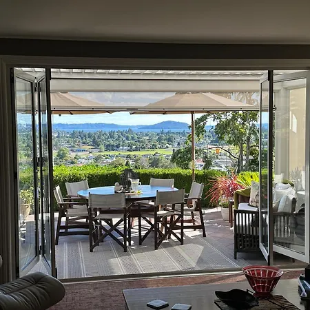 Karanda Bnb